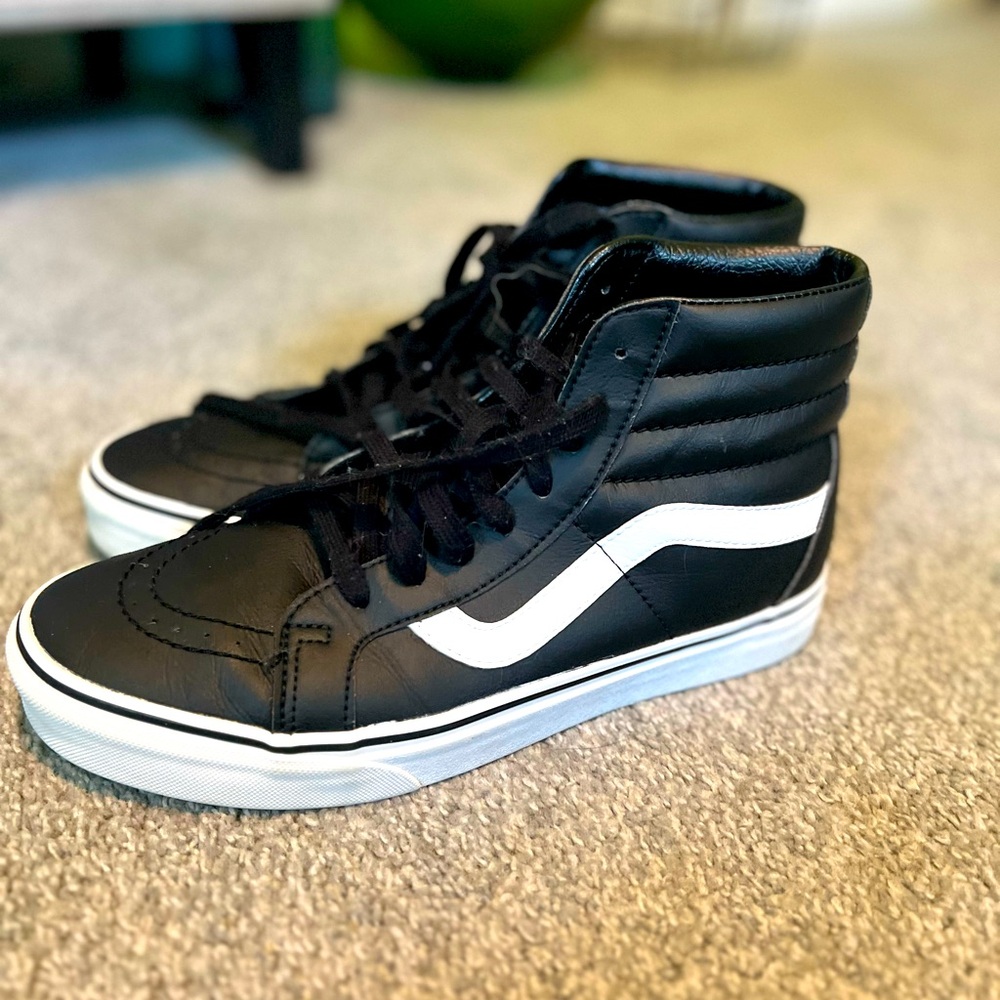 Women’s size 10 Vans high tops